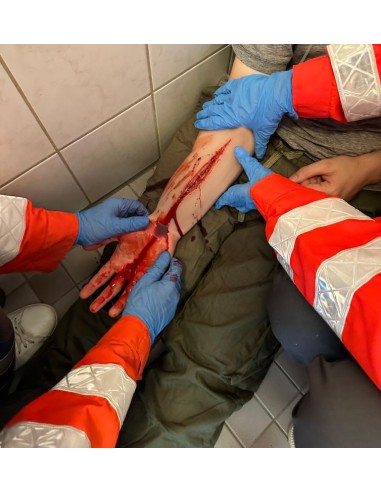 Moulage e simulazione di ferita...